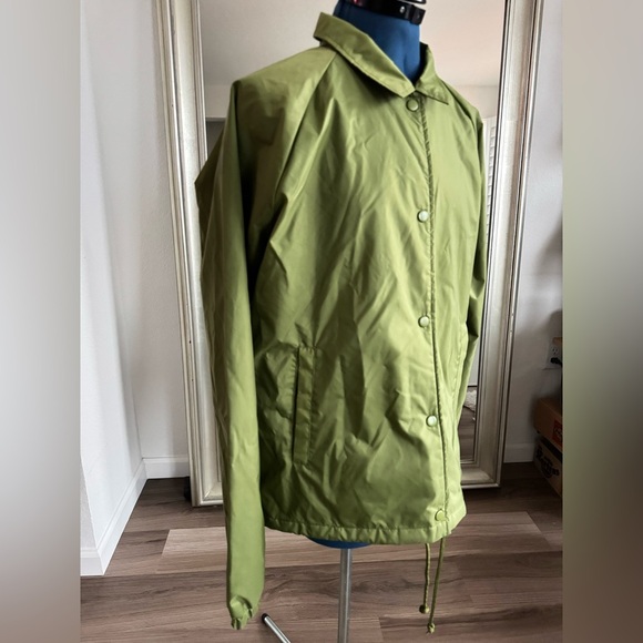 VANS Thanks Coach Jacket Olive Green Windbreaker Size XL - Picture 6 of 8